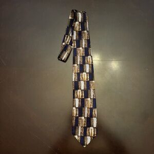 ERMENEGILDO ZEGNA Men's 100% Silk Necktie ITALY Luxury Geometric Suits Tie